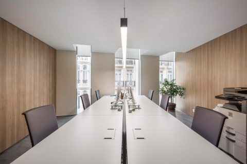 Oficinas Dadelos reformadas