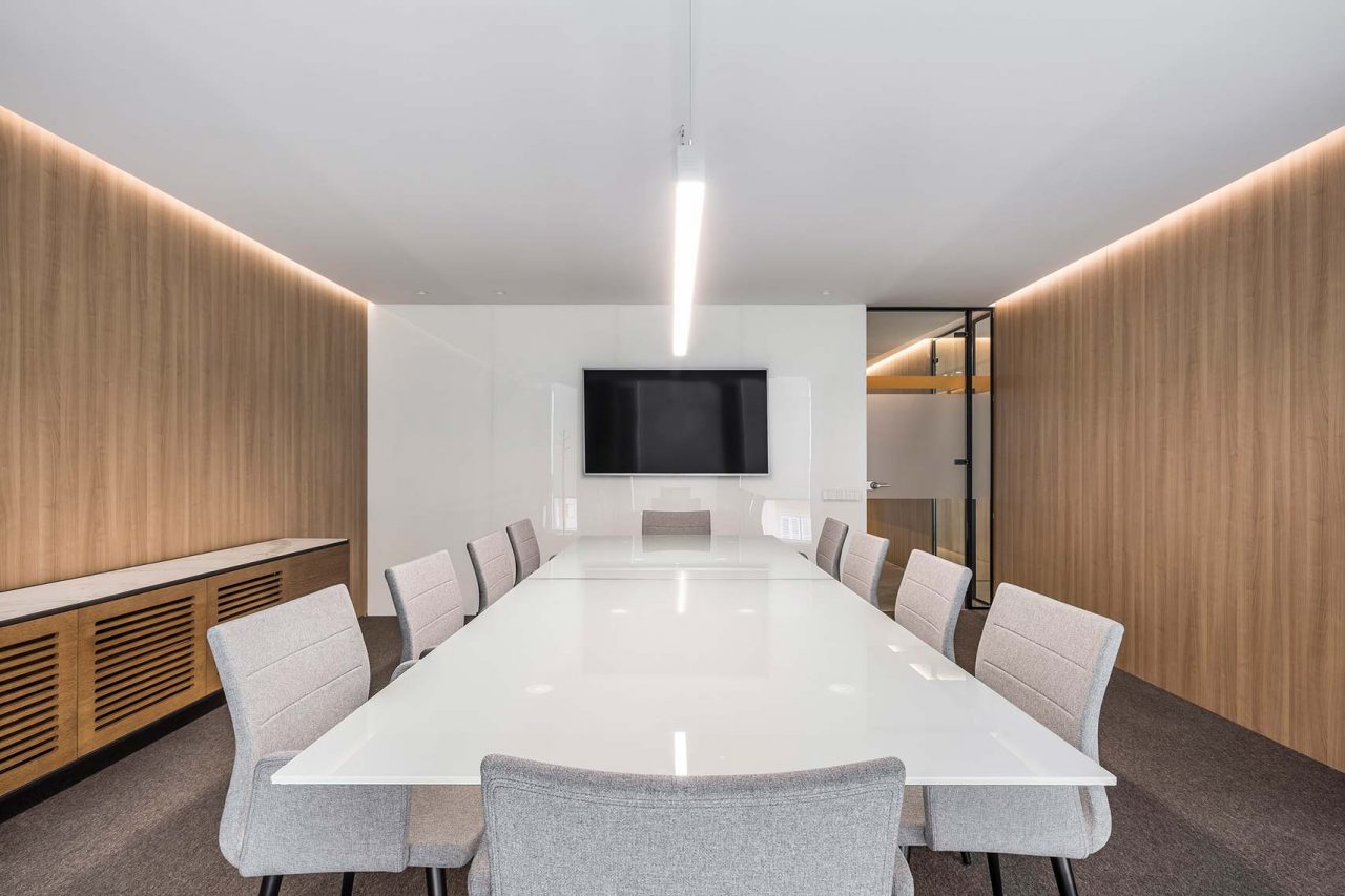 Oficinas-Dadelos-Sala-de-juntas