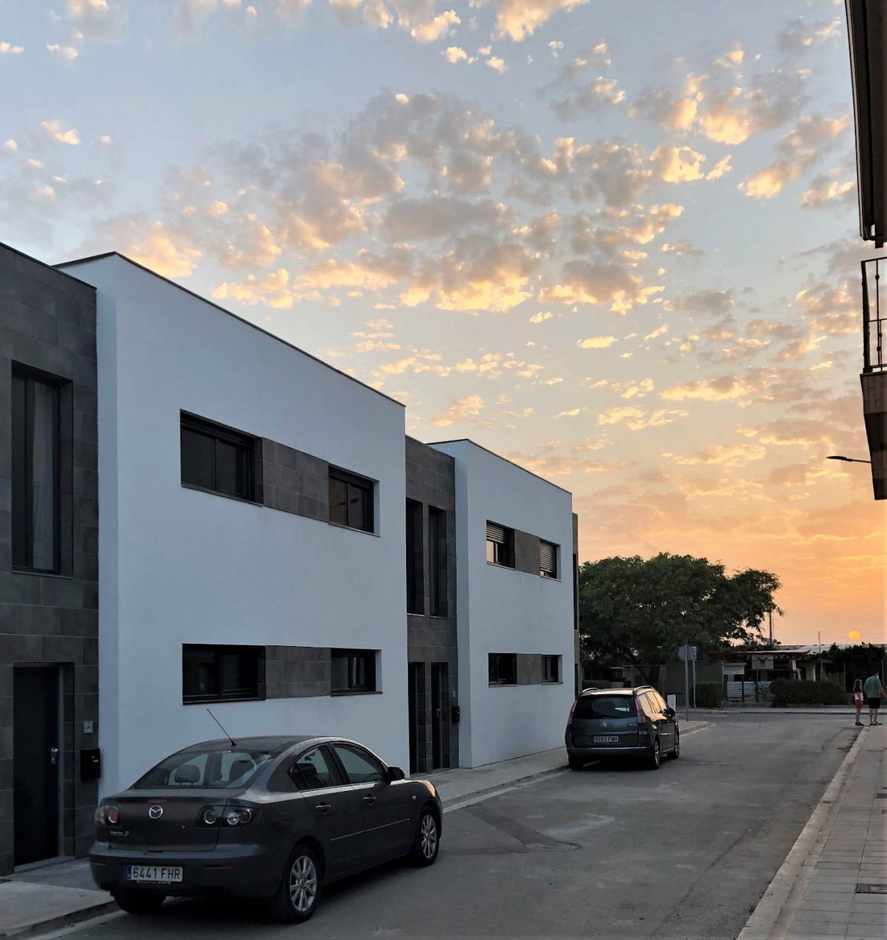 Uluru-Residencial---4-viviendas-unifamiliares-en-Foios-Valencia---Fachada