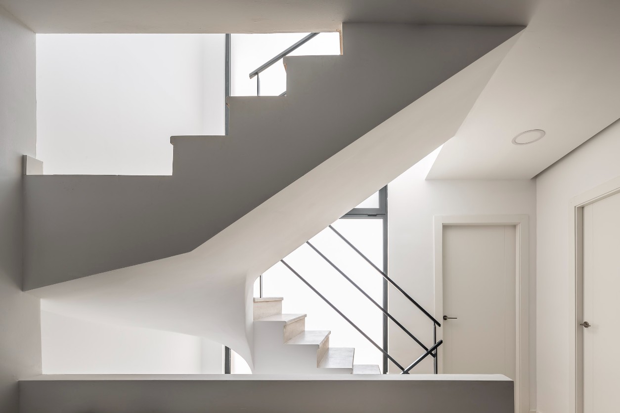 Casa-R&P-en-Foios-Valencia-Escalera